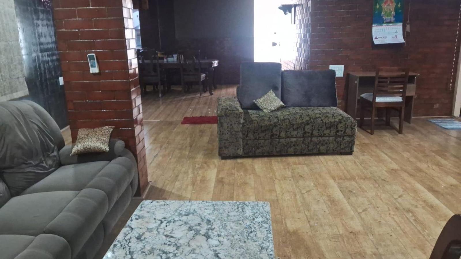 Tvh Park Rozalia Hostel Chennai Bagian luar foto