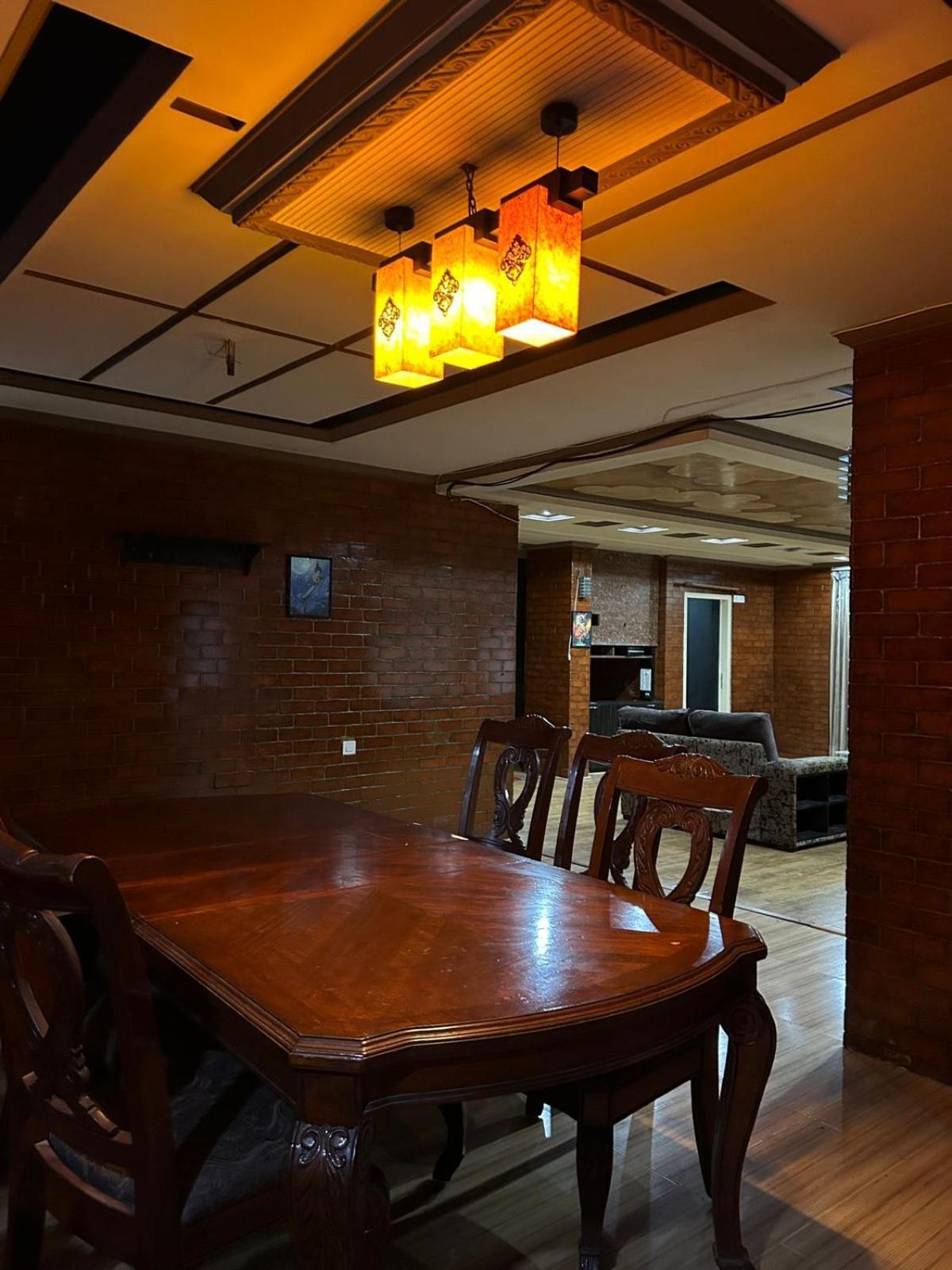 Tvh Park Rozalia Hostel Chennai Bagian luar foto